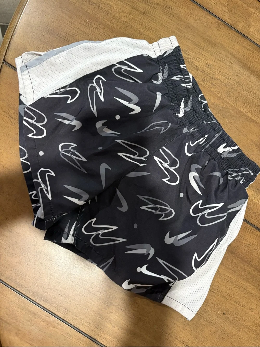 Girls Athletic bundle - Tek Gear leggings, Nike shorts and All in Motion shorts